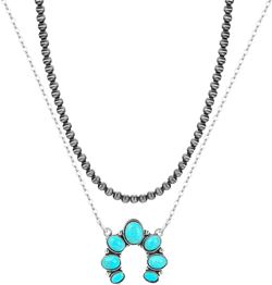 Navajo Pearl Necklace Western Jewelry for Women Turquoise Heart Bar Pendant Necklace Layered Boho Beaded Choker Necklace for Women Style 4：Horseshoe