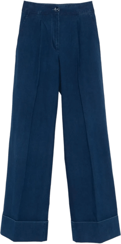 pleated trousers