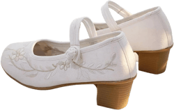 Amazon.com | JYHBHMZG 4Cm Block Heels Women Cotton Embroidered Shoes Elegant Soft Comfortable Retro Costume Pumps White Beige | Pumps