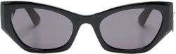 cat-eye sunglasses