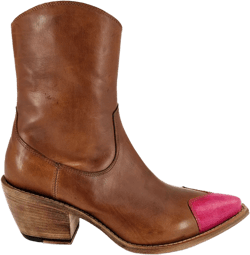 heart toe cowboy boots