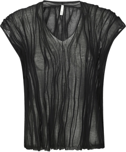 pleated vest