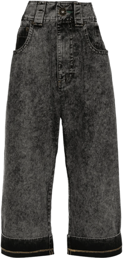 wide-leg jeans