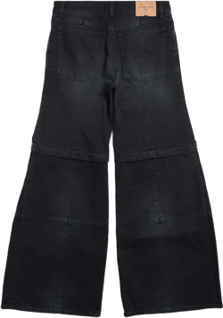 Women's Flared Cargo Pants in Black