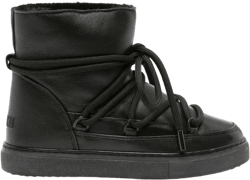 lace-up leather ankle boots