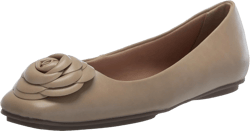 Anne Klein Womens Faux Leather Slip On Ballet Flats 5.5 Nude