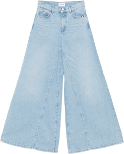 wide jeans