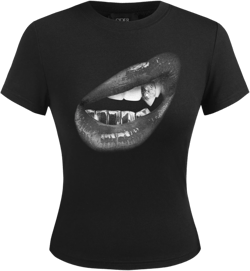Round Neckline Mouth Graphic Short Sleeve Tee