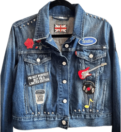 Custom Denim Jacket with Embroidered Patches – Personalized Streetwear, Vintage-Inspired Fashion, Unique Statement Jacket