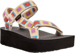Flatform Universal Crocheted Sandals