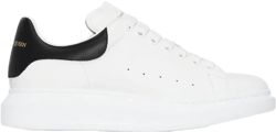 Oversized low-top sneakers