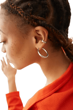 Ana Luisa Cuidado Hoop Earrings