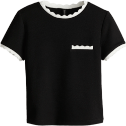 Scalloped Ribbed Top