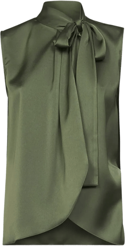 lavallière-collar top