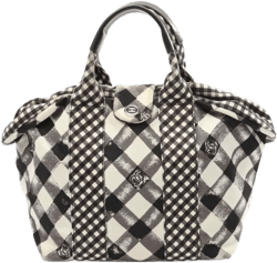 2010-2011 Cruise Line Coco Mark checked canvas tote bag