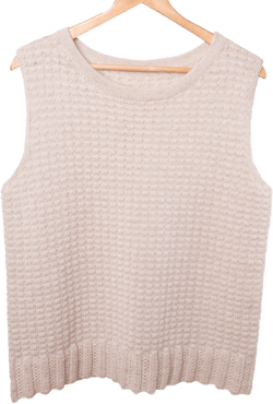 Women&#39;s Sleeveless Sweater in Cream White, Handmade with Baby Alpaca, Lambswool and Cashmere. Lightweight all Seasons Knitted Vest.