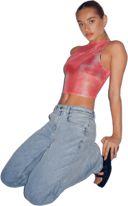 Bikari Crop Top in Abstract Blurred Pink