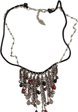 Statement choker