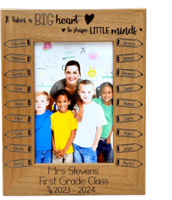 It takes a Big heart to shape little minds-Picture Frame-Teacher Appreciation Gift Personalized with Student Names (4x6 Portrait/Vertical)