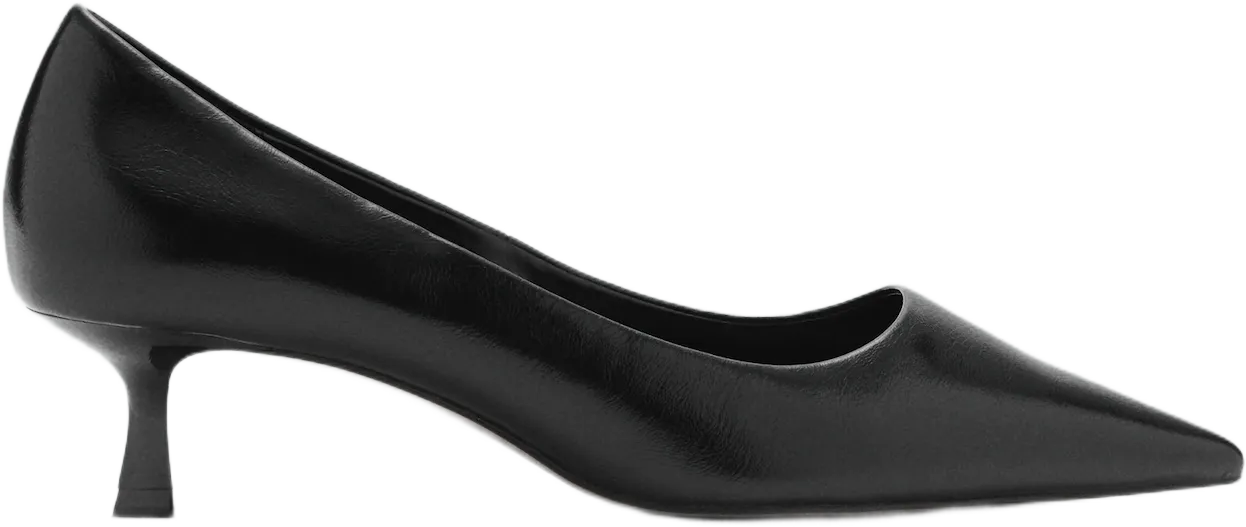 Kitten heel shoes